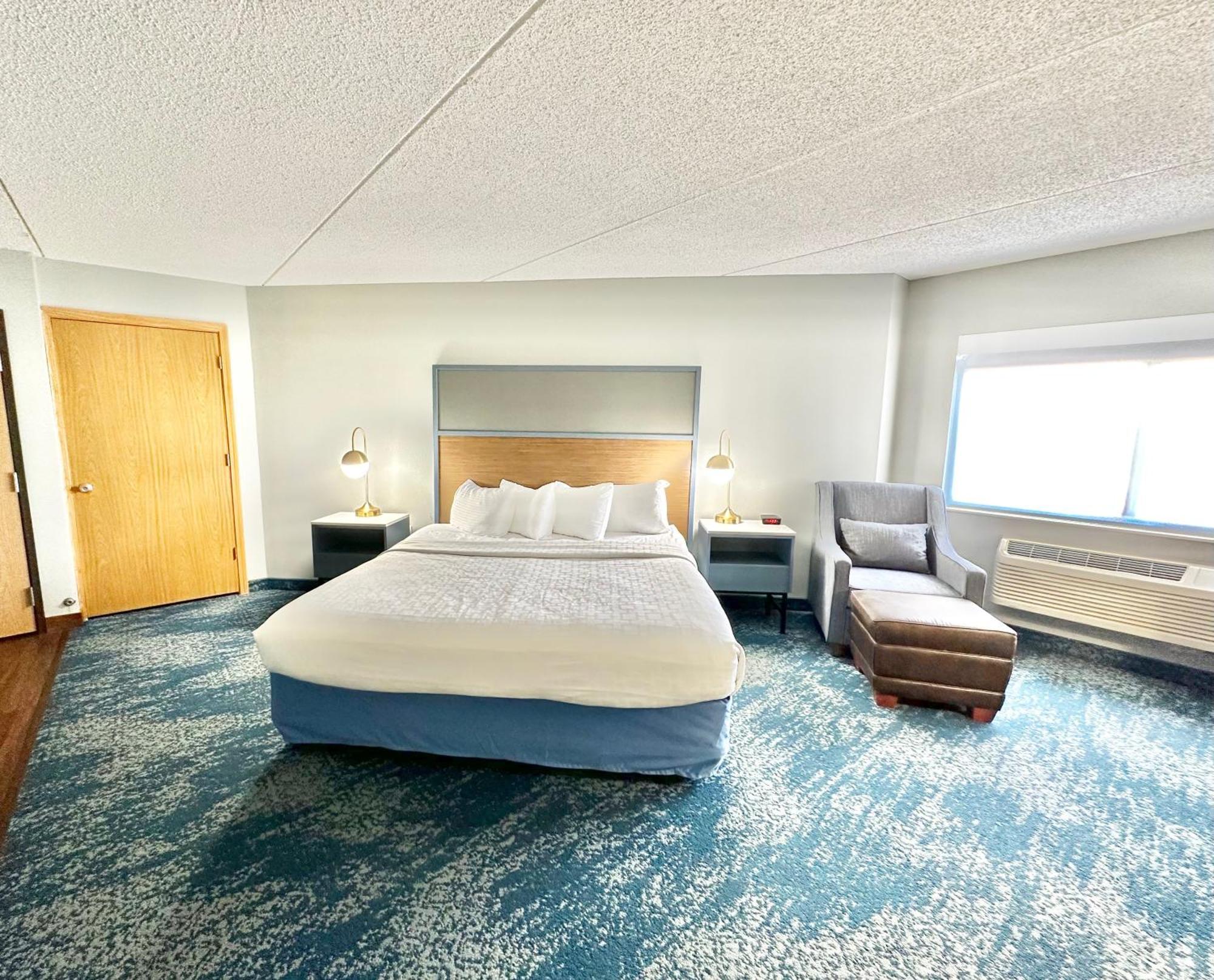 Americinn By Wyndham Shakopee Near Canterbury Park Exterior photo